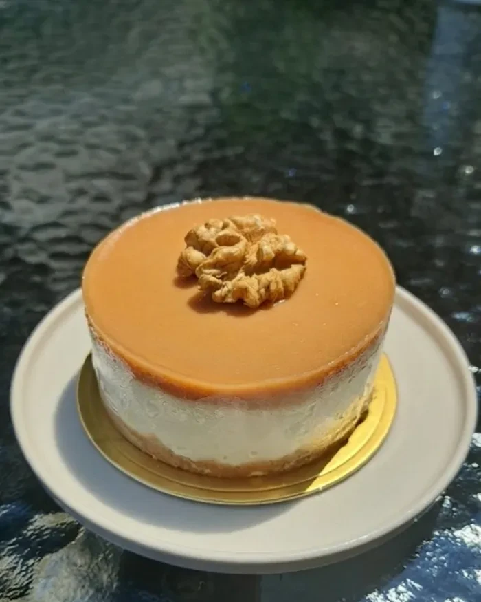 Mousse cheesecake caramel